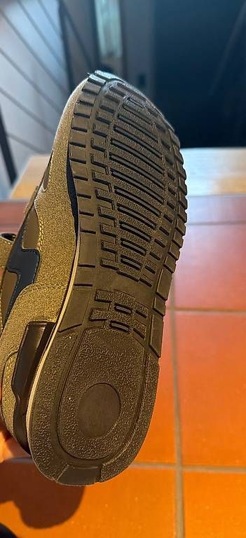 Scarpe da donna: Scarpe con strappo – Usato da Agno venduto da chg_82vs 1