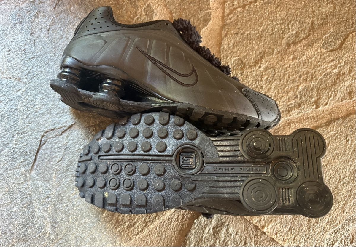 Nike Scarpe da uomo: Baskets Nike Shox noir taille 37.5  – Usato da Ravoire venduto da sapy 4