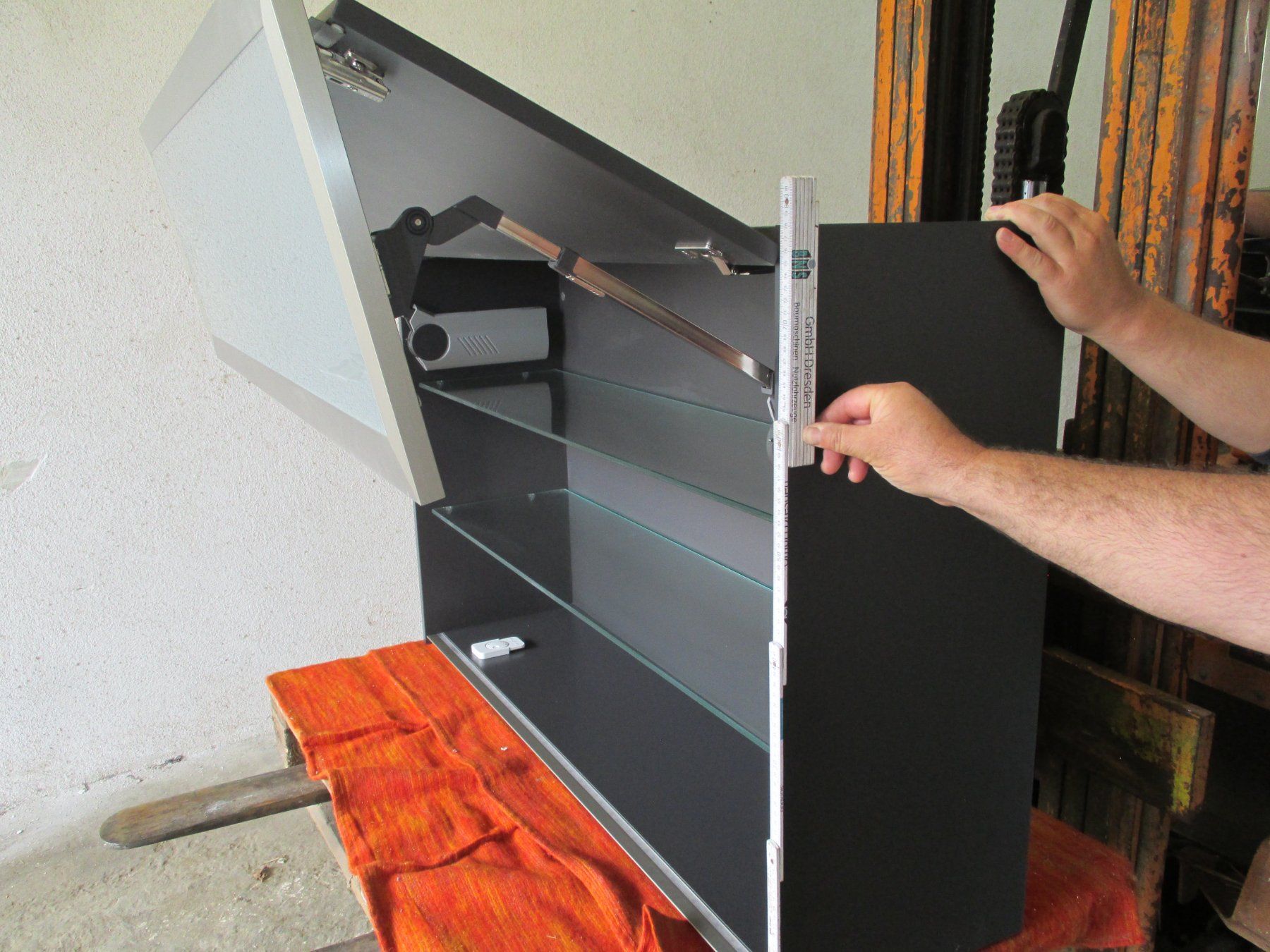 Armadi: Küchen-Wandschrank – Nuovo (secondo la descrizione) da Oberhallau venduto da Gibraltar01 3