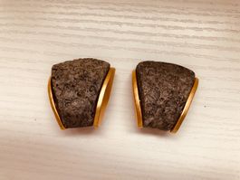 Elegante Ohrclips im Stein Design, Goldfarben