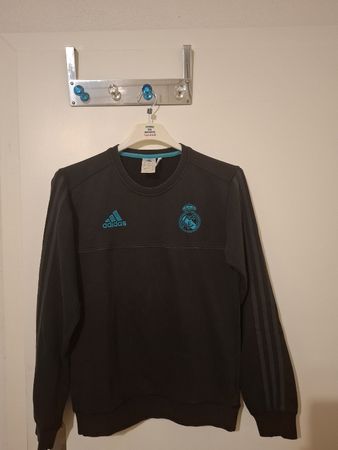sweat real Madrid 2017/2018