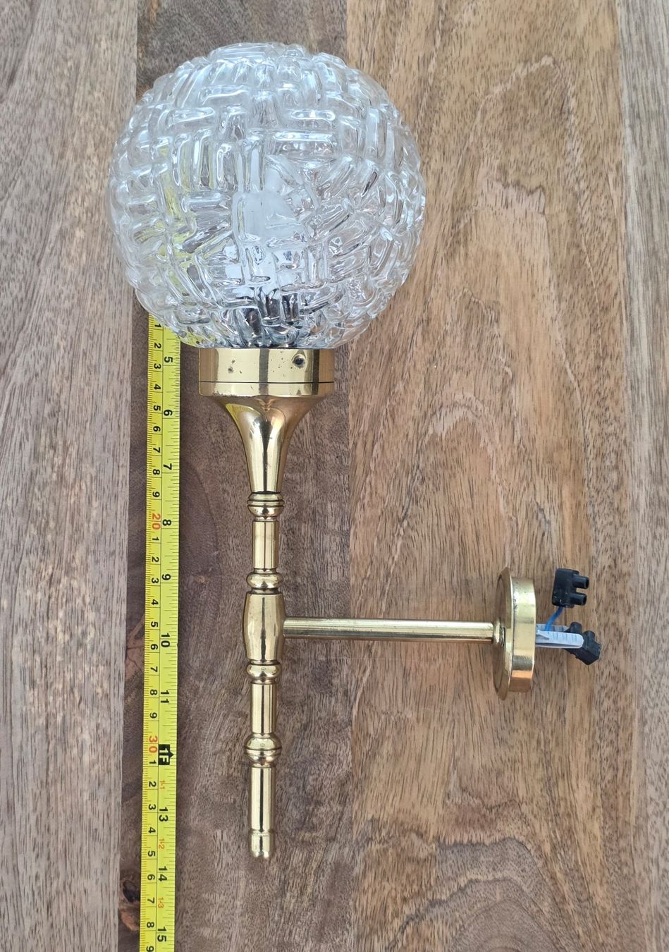 Lampade: Wandlampe Messing mit Glaslampe, Retro – Usato da Rheinsulz venduto da Dred 6