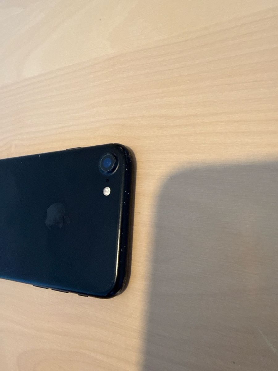 Apple Portables: iPhone 7 – D'occasion à Zug par NikosKoukos 4
