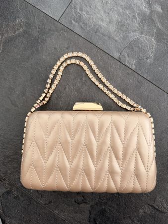 Abendtasche Clutch beige mit Strasskette guter Zustand