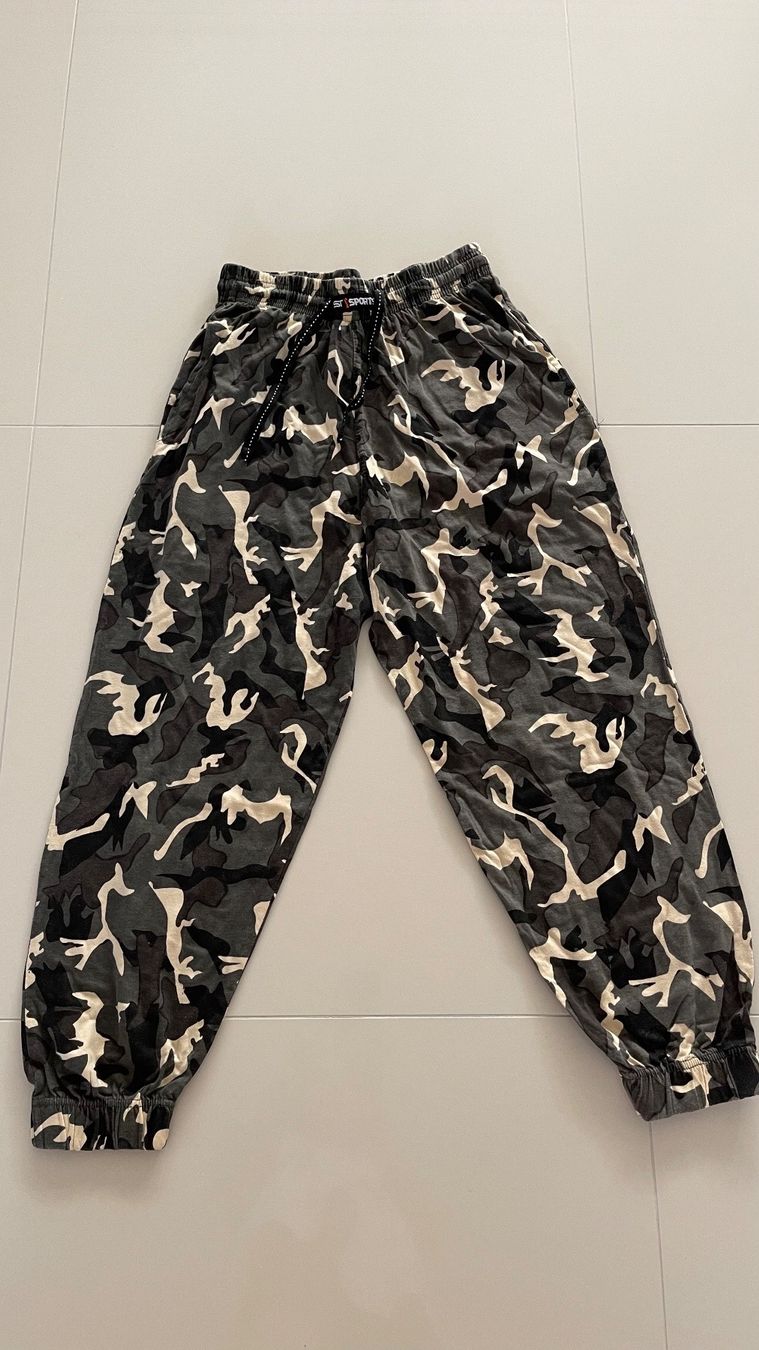 Pantaloni: Damenhose – Usato da Rheineck venduto da pssesolnet