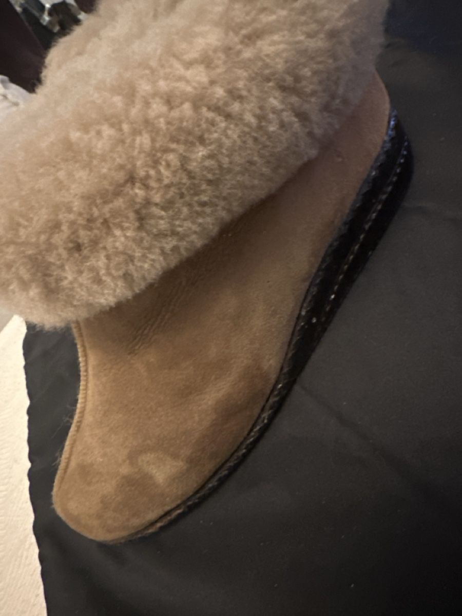 Scarpe da donna: Warme Hausschuhe, Pantoffeln, Gr. 42 – Usato da Zürich venduto da mhm_6rhw 1