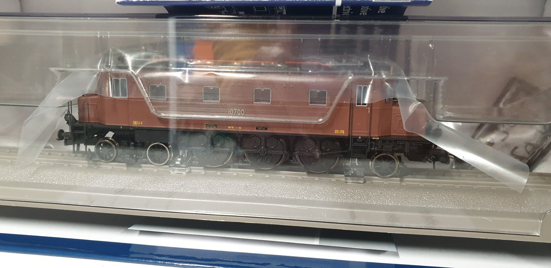 Roco Modellini di ferrovie: Roco SBB Ae3/6 10700 H0/DC 70089 – Nuovo e nell'imballaggio originale da Geroldswil venduto da TopTrain54 2
