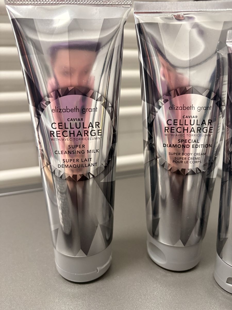 Cura del viso: Elizabeth Grant Cellular Recharge Set, neu & original – Nuovo (secondo la descrizione) da Steg im Tösstal venduto da Beckerbande 1