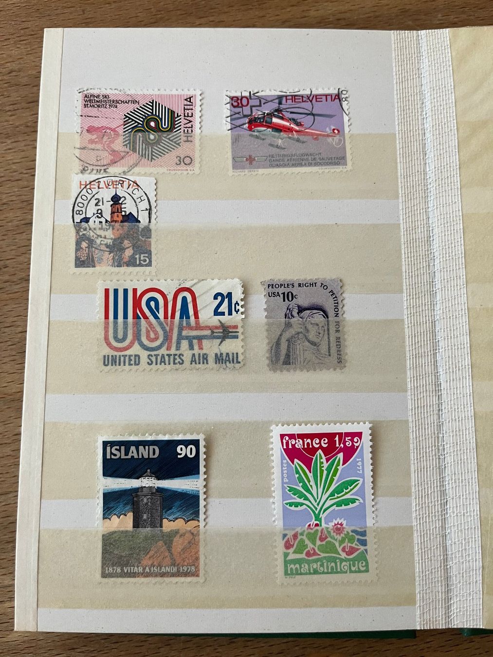 Tutti i francobolli: Briefmarkensammlung international – Usato da Zürich venduto da Nostalgia 8