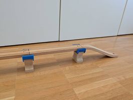 Brückenpfeiler und 4 Brio Schienen