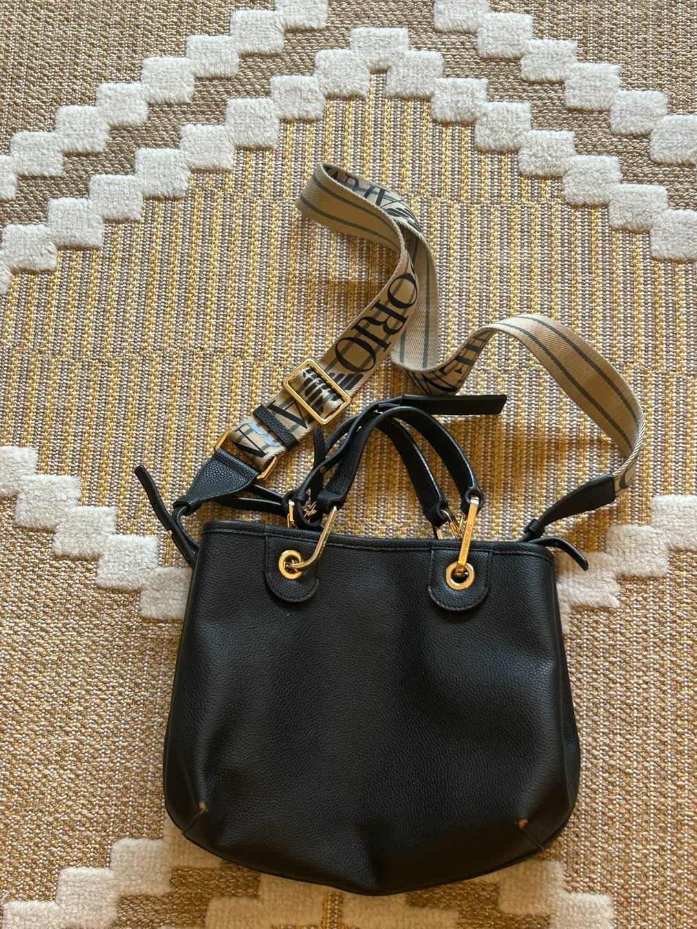 Armani Taschen für Damen: SAC A MAIN – Gebraucht aus Lausanne von kel_fpw2 3