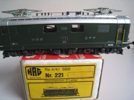 Hag SBB Re 4/4 I 10035 2 Panto 1.Version + Federpuffer, 221