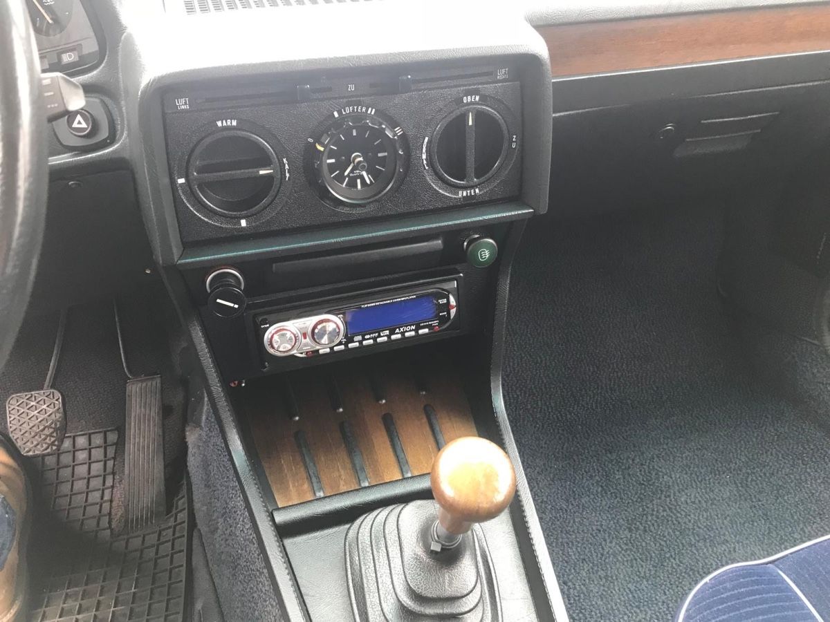 BMW Automobili: BMW 528i Oldtimer, Top Zustand, Veteran – Usato da Neschwil venduto da Luna19610 7