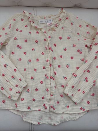 Zara girls blouse floral pattern size 110