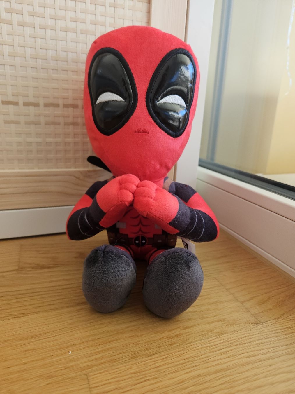 Marvel Giocattoli: Peluche Deadpool Marvel, neuve – Nuovo e nell'imballaggio originale da Morges venduto da Mlle_Croft_91