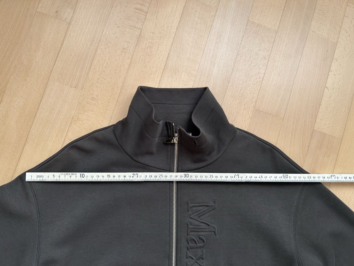Max Mara Jacken: Jacke Sweat Max Mara, olive, Gr. 42 – Gebraucht aus Reinach BL von meinstil 5