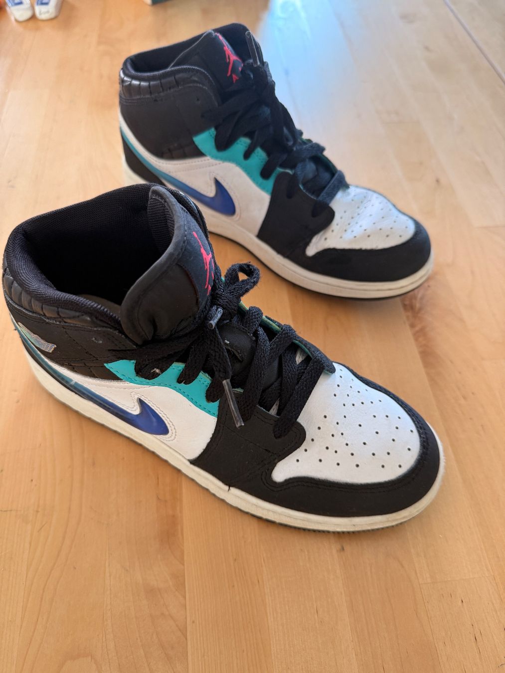 Jordan Herrenschuhe: Jordan 1 Mid Grösse 39 – Gebraucht aus Neftenbach von Mischa_03 2