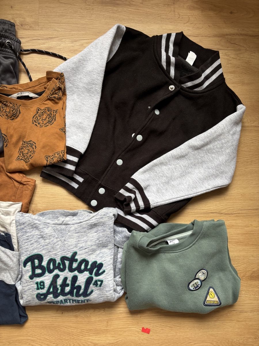 H&M Lotti & Set di vestiti: Kleiderpaket 110/116 – Usato da Lohn SH venduto da Microzoff 1