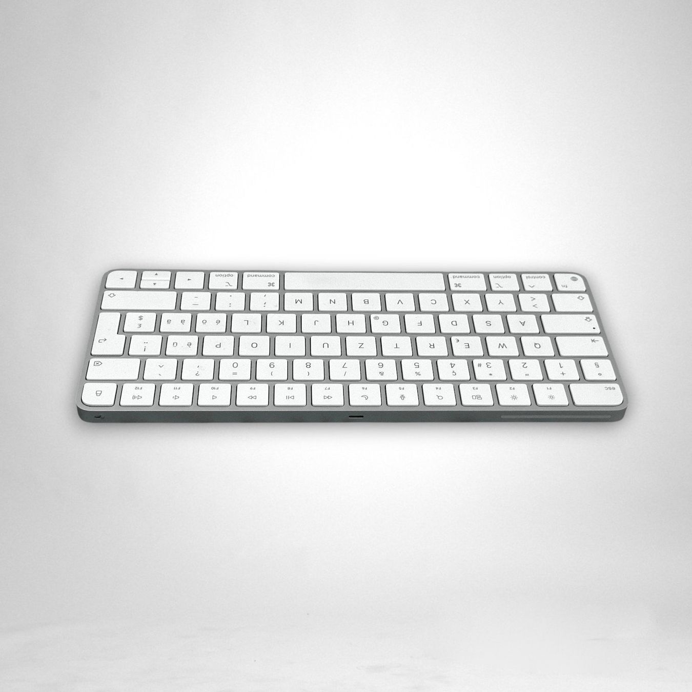 Apple Tastiere: Apple Magic Keyboard Bluetooth weiss (CH-Layout / QWERTZ) – Usato da Zürich venduto da ThiIo 2