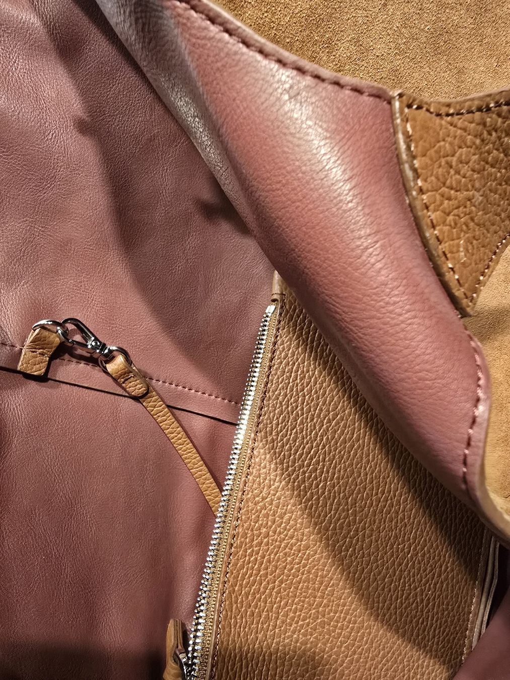 Coccinelle Borse da donna: Magnifique sac Coccinelle – Nuovo (secondo la descrizione) da Crassier venduto da Mimikaki 5
