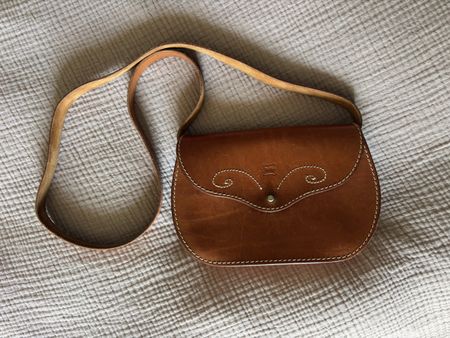 Sac en cuir artisanal vintage