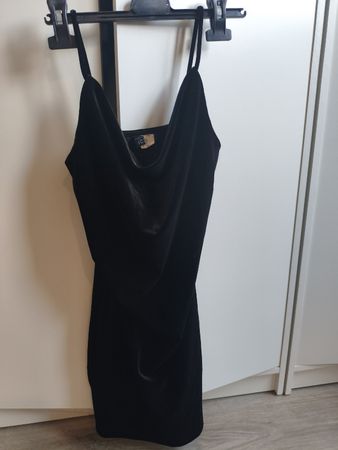 Abito velluto H&M Divided nero taglia XS buono stato