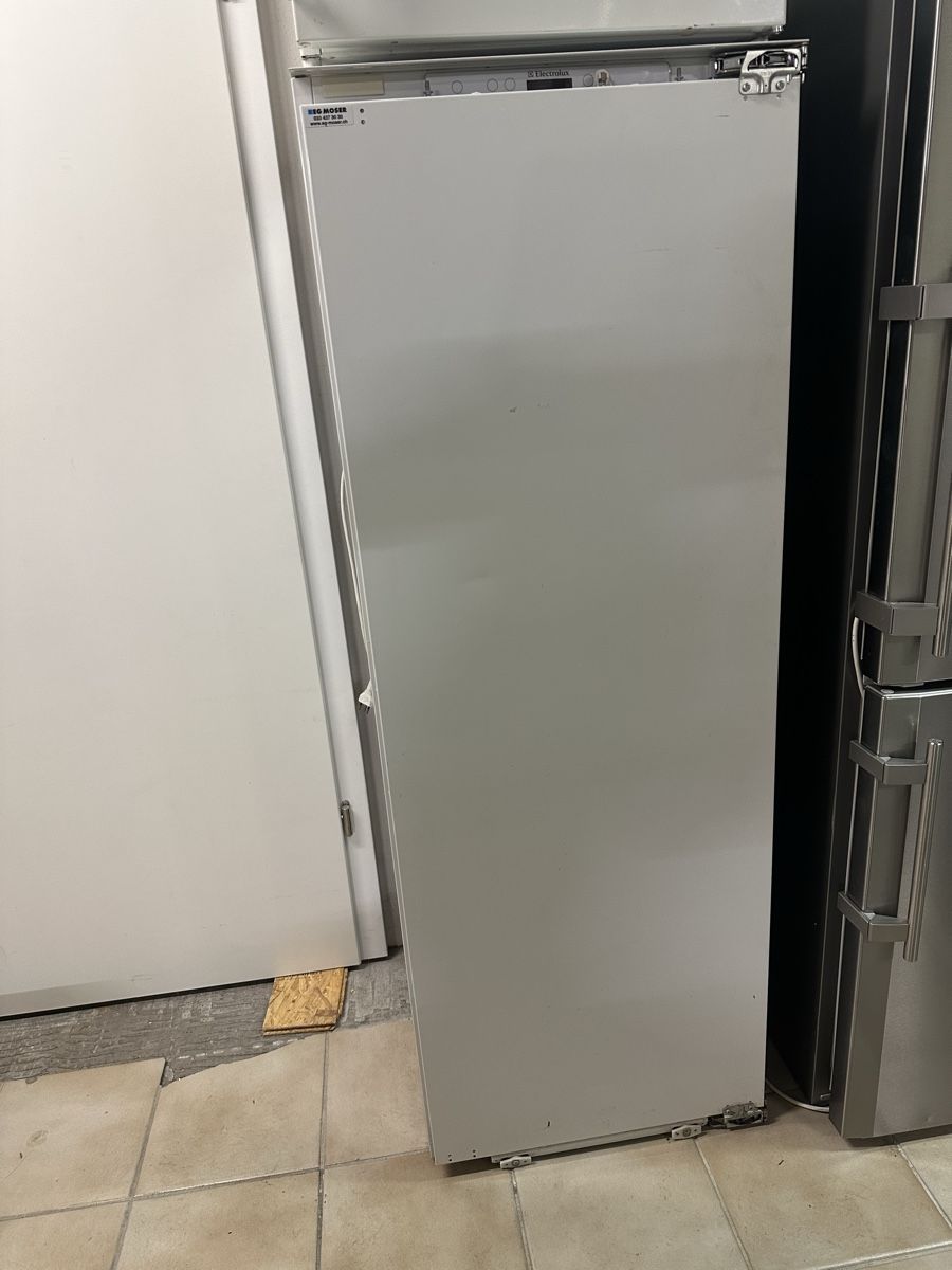 Electrolux Réfrigérateurs: Kühlschrank  – D'occasion à wattenwil par boehlen77 1