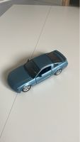 Modellauto Ford Mustang blau guter Zustand