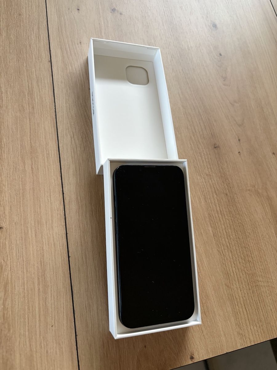 Apple Telefoni cellulari / Smartphones: iPhone 13 128GB mit Zubehör – Usato da Rümlang venduto da wlars 4