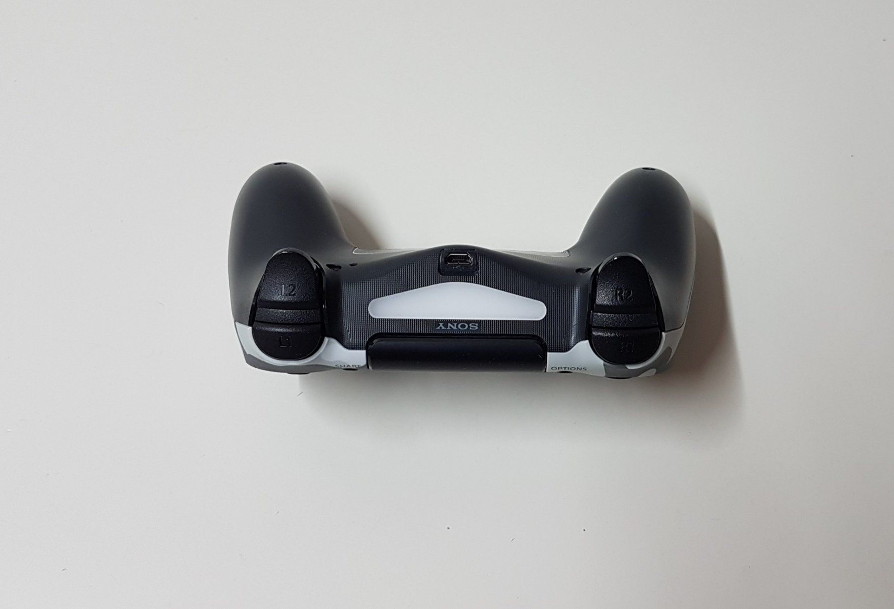 Sony Controller: 😎Original Sony Dualshock 4 Wireless Controller PS4 – Usato da Schüpfheim venduto da Games_Spielkonsolen 4