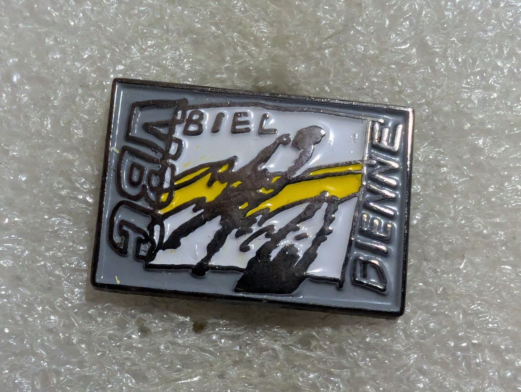 Placchette & Badge: Ansteckpin 156: Vibe Biel Bienne – Usato da Oppligen venduto da Pin-Fall-Shop