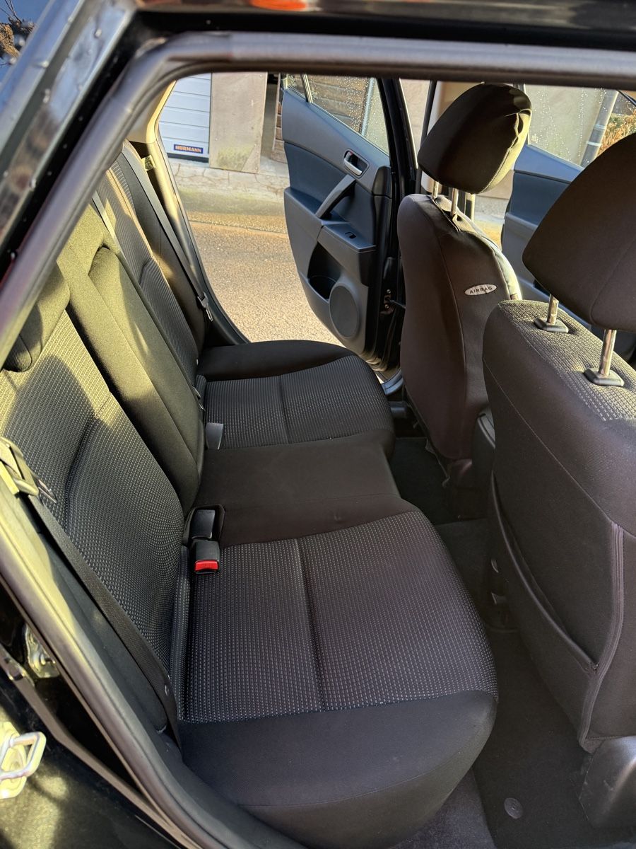 Mazda Autos: Mazda 3 2.2 CD MP 5d Excl. Plus – D'occasion à Lenzburg par man_n8mj 7