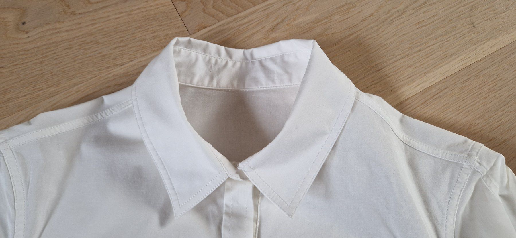 Blusen: Elegante weisse Bluse mit Rosenärmeln Gr. 36 – Gebraucht aus Gasel von sale65 3