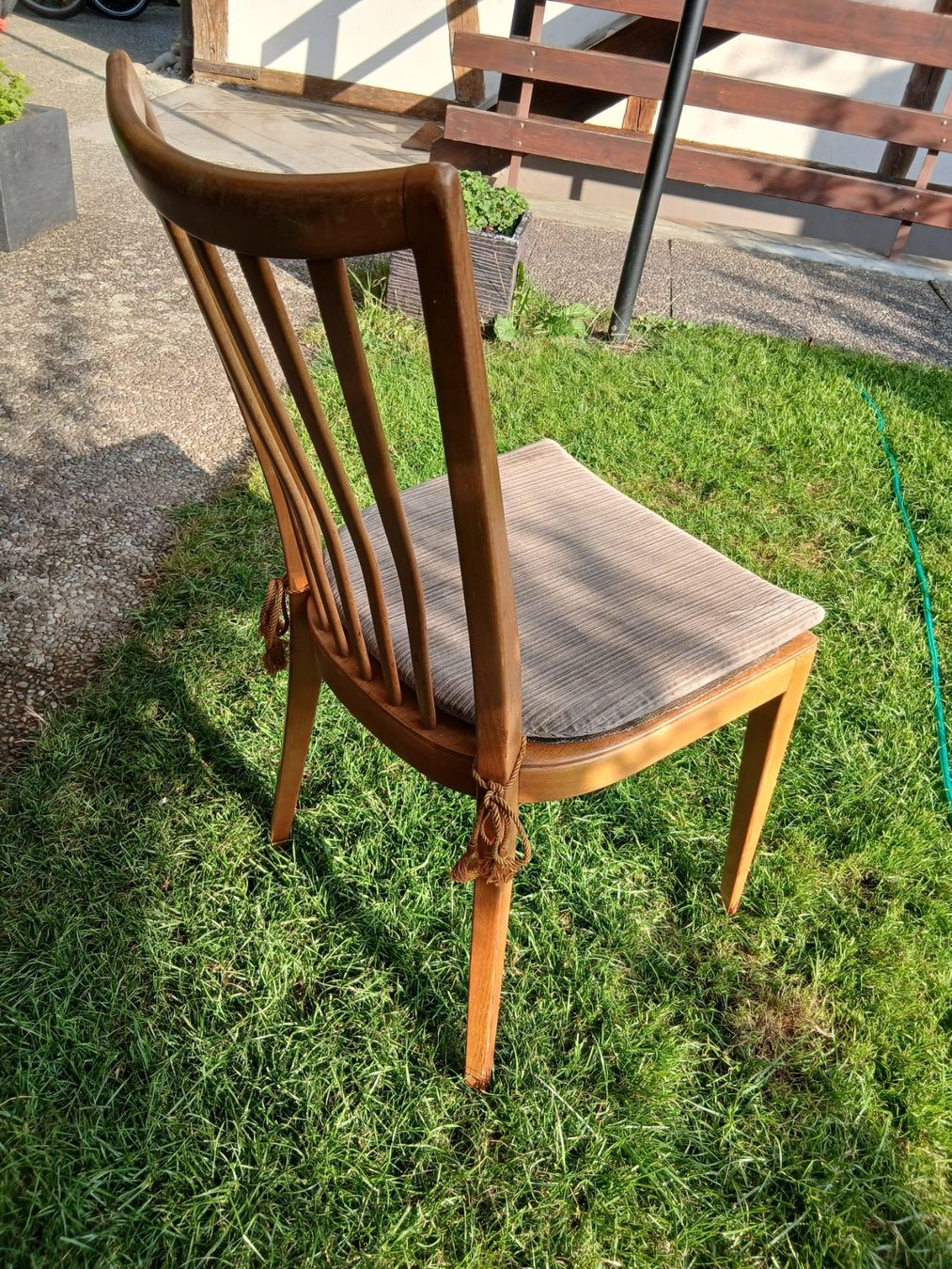 Stühle: 6 Holzstühle mit Sitzkissen – Gebraucht aus Täuffelen von maniac01 4