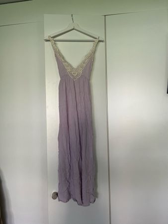 Mika & Gala Maxikleid, Gr. 8, lila, mit Spitze, Sommer!