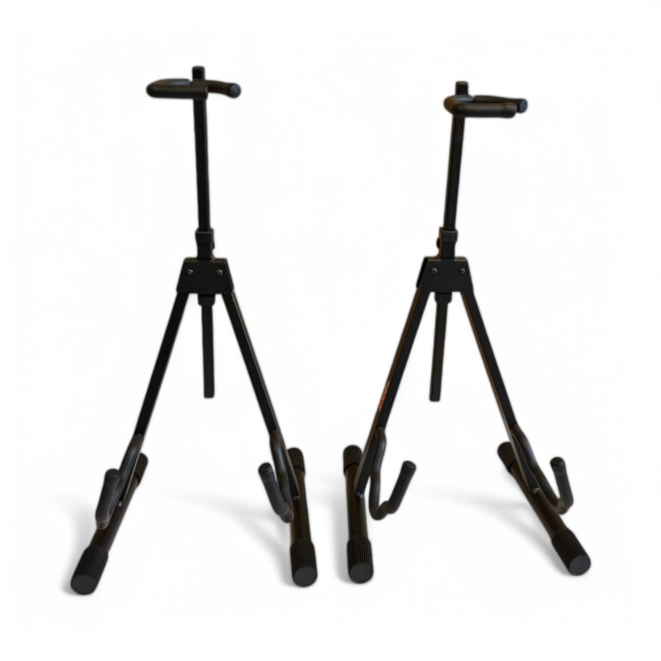 Supporti per strumenti musicali & leggii: 2x Gitarrenständer (L553) – Nuovo e nell'imballaggio originale da Däniken SO venduto da Profog1 1