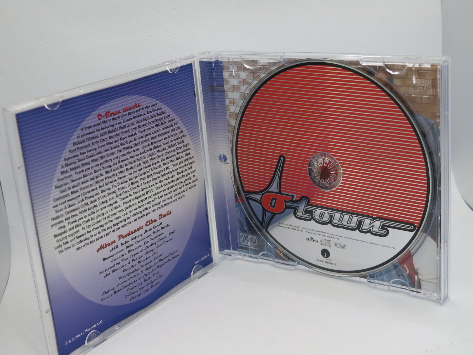 CD: CD O-Town – O-Town / Standard Version – Usato da Ernetschwil venduto da luisvonerni 1