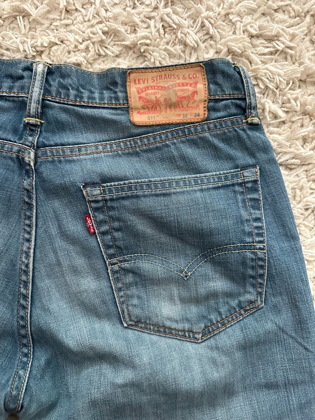 Levi's Jeans: Jeans LEVIS STRAUSS 511 Taille/Grosse W32 L34 – D'occasion à Bern par BrandVilla 3