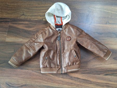 Lederimmitat-Jacke von C&A Grösse 92