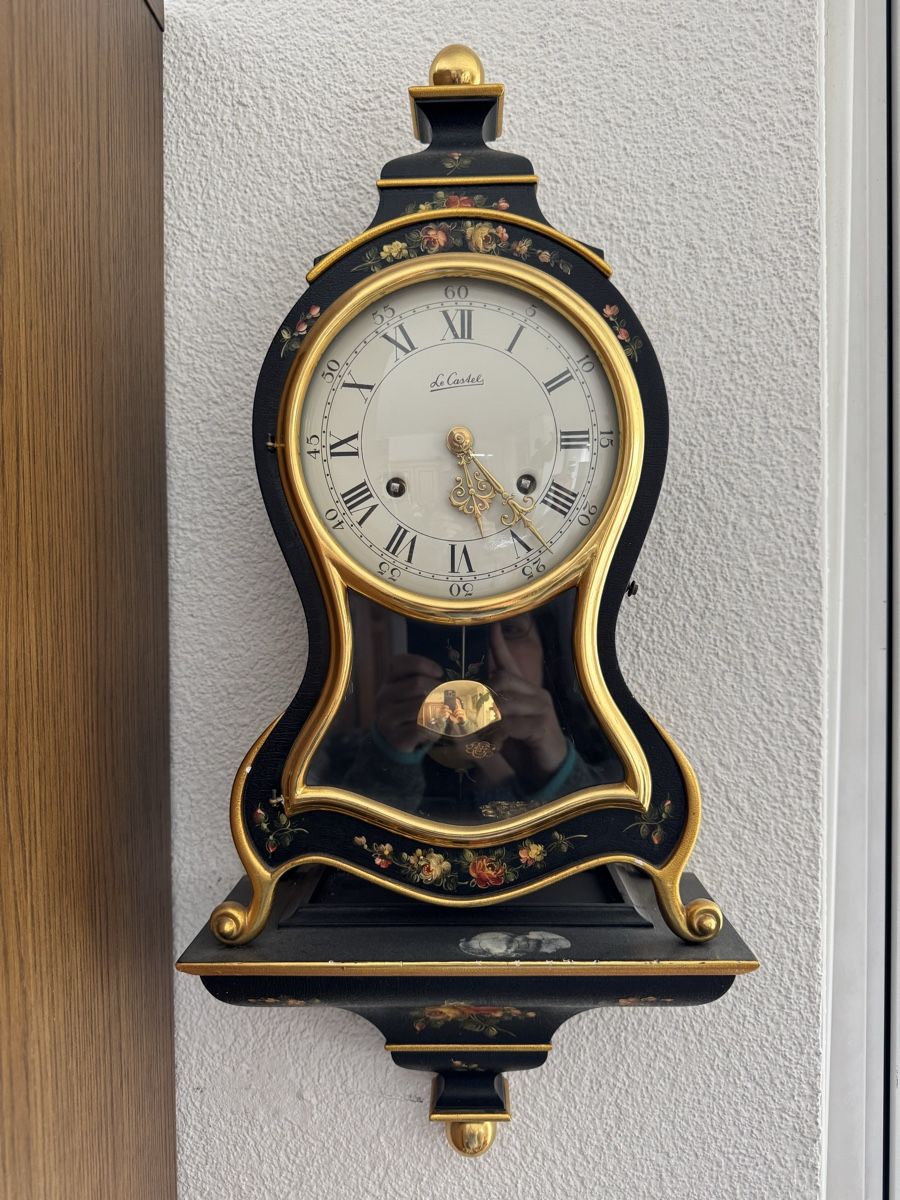 Pendules & Horloges murales: Le Castel Pendule – D'occasion à Hinwil par peperoni33