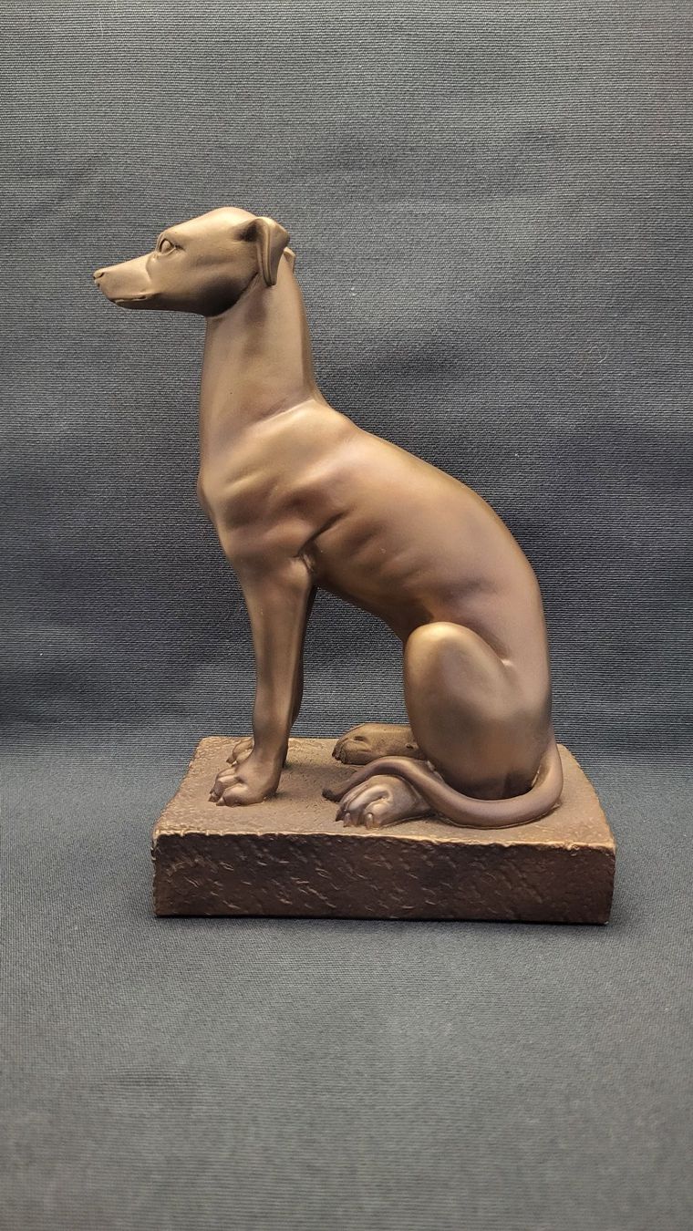 Figuren: Windhund-Figur – Gebraucht aus Basel von spinne02