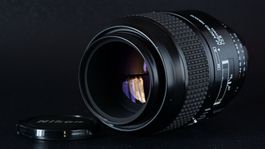 Nikon Micro-Nikkor 105mm f/2.8 AFD