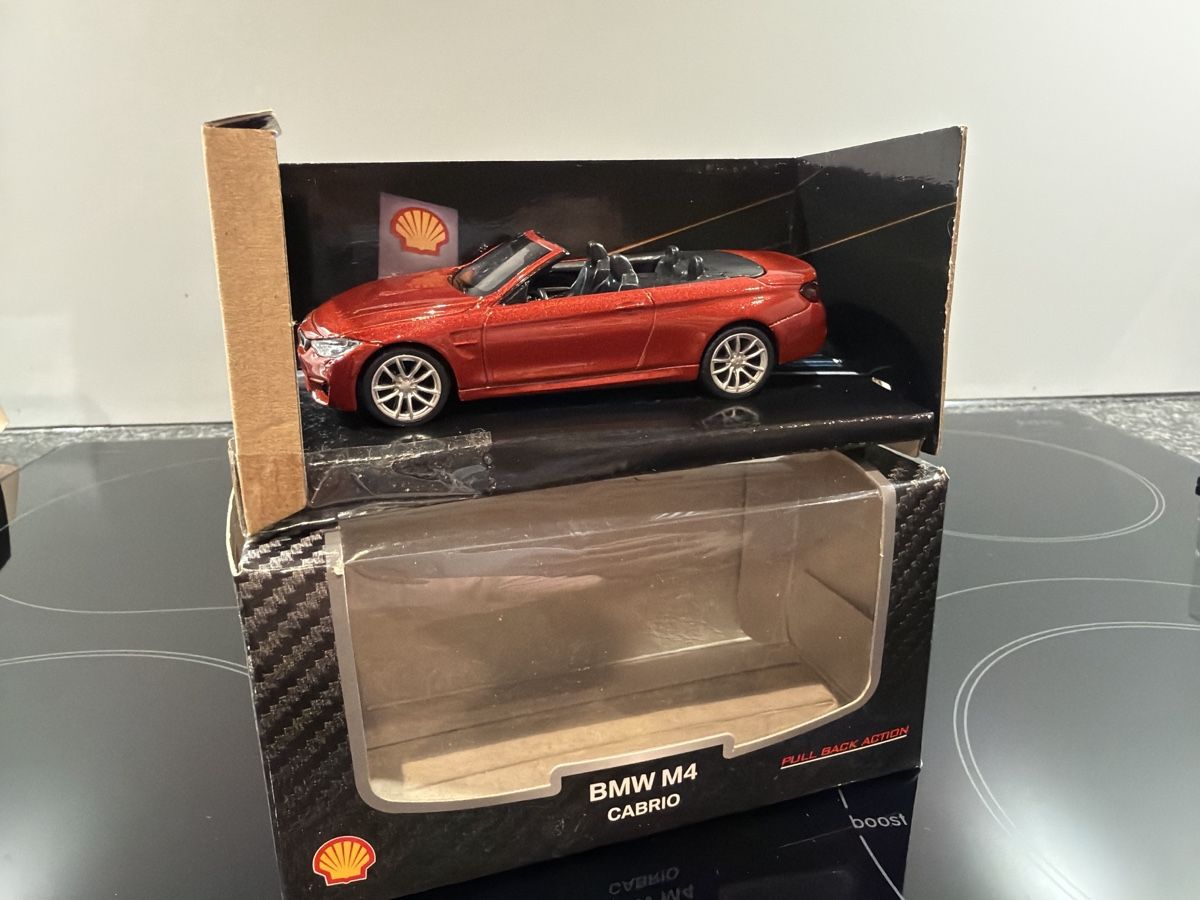 BMW Modellini d'auto: BMW M4 Cabrio - 1/43 – Nuovo (secondo la descrizione) da Wolfwil venduto da Rolex1