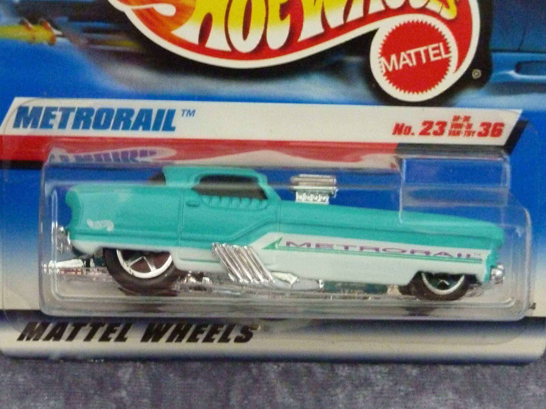 Hot Wheels Modellautos: Nash Metrorail 1:64 – Neu und originalverpackt aus Dürrenäsch von modellautos4you 1