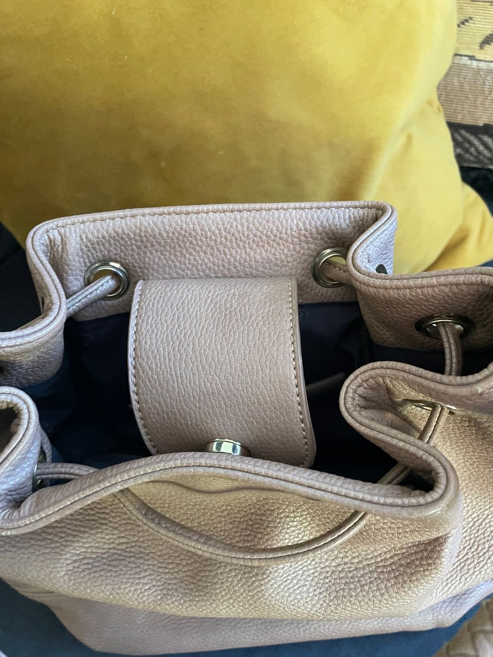 Borse da donna: GAUDI Tasche/Umhängetasche – Usato da Merishausen venduto da yourdream 5