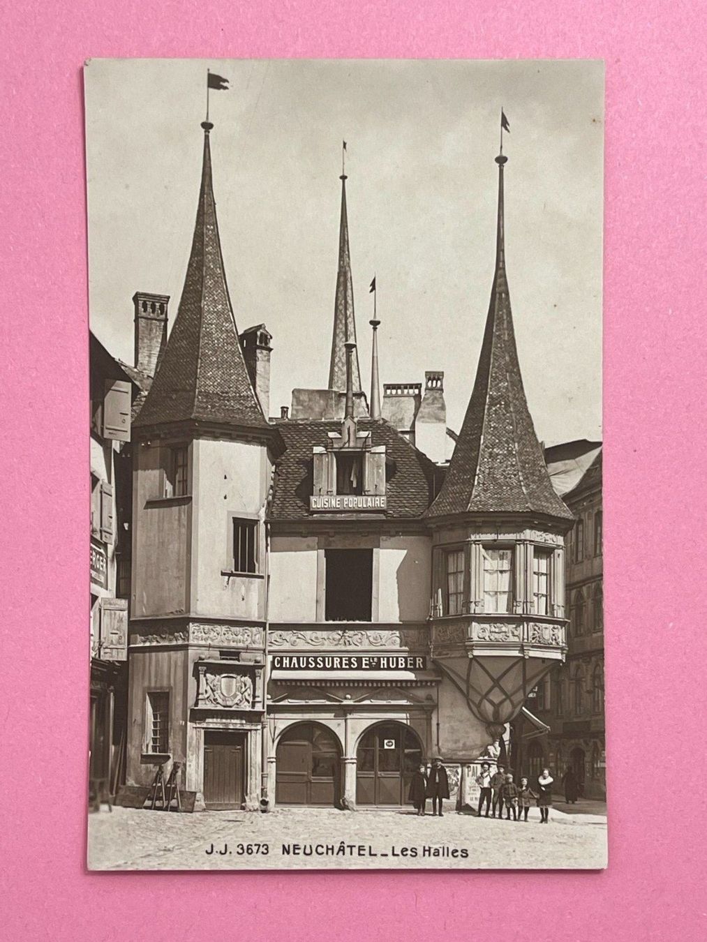 Cartoline postali: Neuenburg - Les Halles – Usato da Steg VS venduto da _vinci_