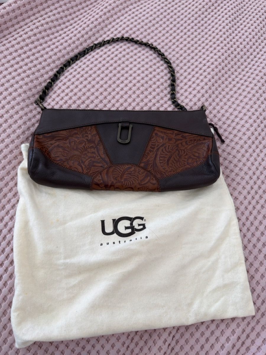 Ugg Sacs femmes: Handtasche UGG – D'occasion à Langnau im Emmental par Iriss