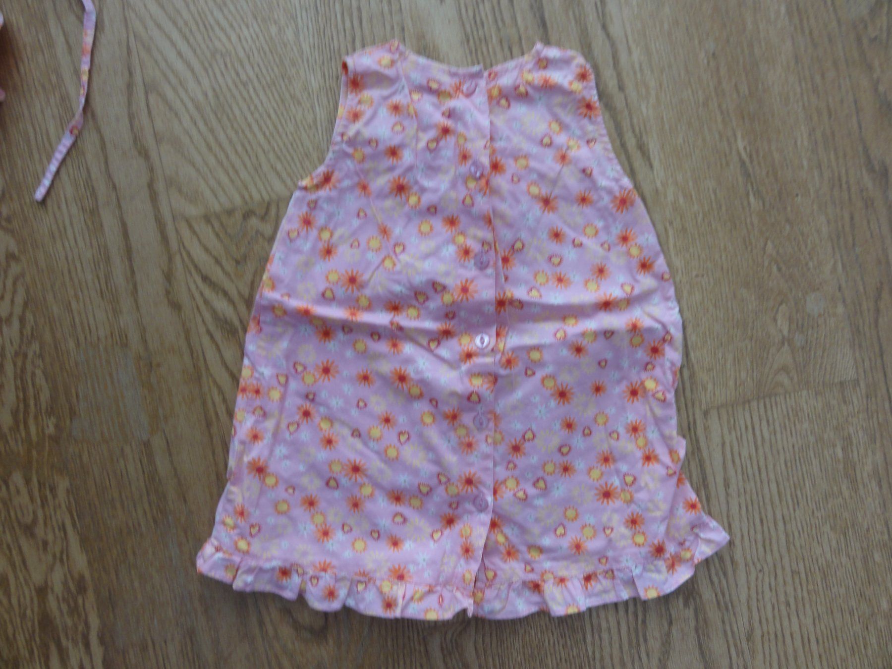 Vestiti & Gonne: Sommer-Röckli mit Hut, Gr. 80 – Usato da Riedholz venduto da Taweva 2