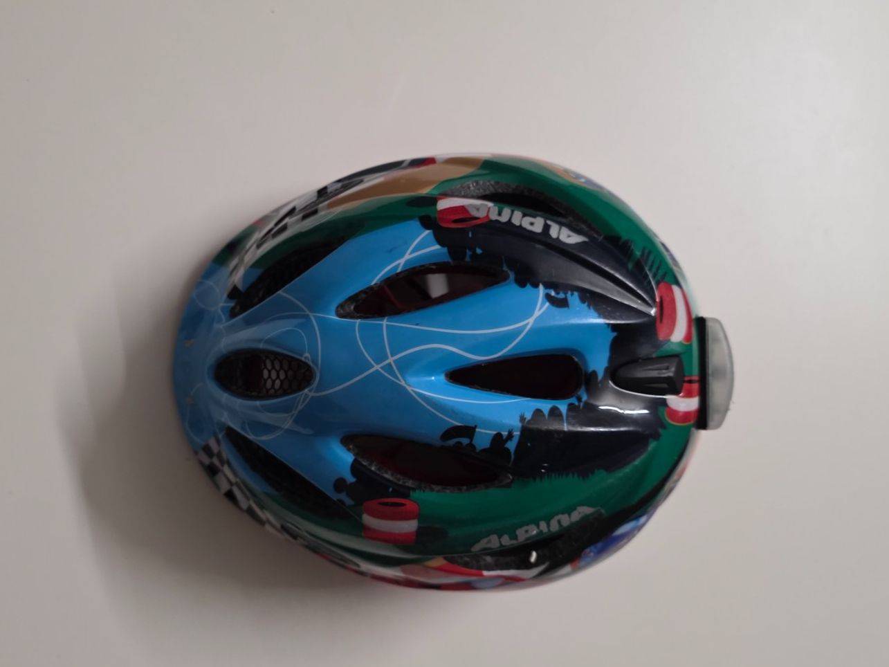 Alpina Helme: Alpina Kinderhelm – Gebraucht aus Bern von KavIndustries