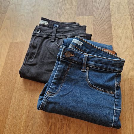 Set: Push-Up Jeans von Bershka und Super SkinnyJeans Gr.  38